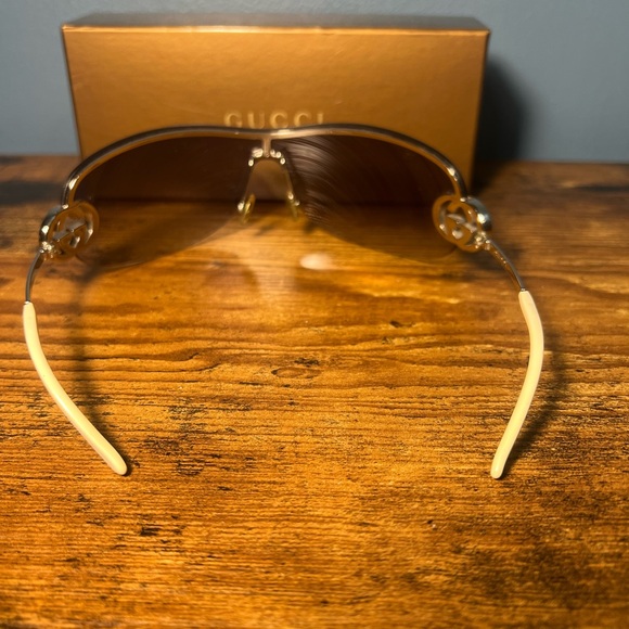 Gucci Vintage Interlocking Logo Sunglasses With Box main image 5